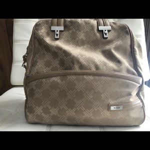 Tumi tote
